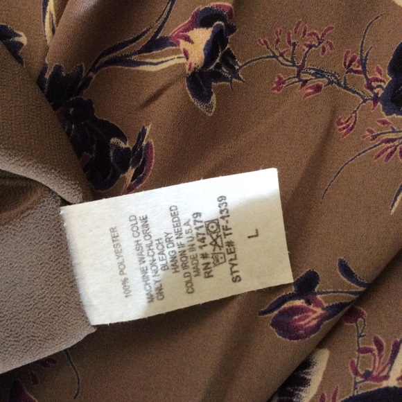 Veronica M Spring Top - Picture 8 of 8